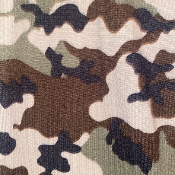 Forever 21 Plus Size Curve Camouflage Print Bodycon Dress - Picture 5 of 5